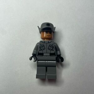 LEGO Star Wars sw0670 7510 First Order Officer Lieutenant/Captain Good Condition